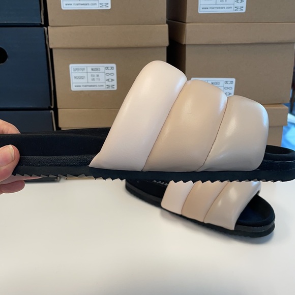 R 0 A M  Super Puff Slide Sandals, Nudes - Picture 2 of 7